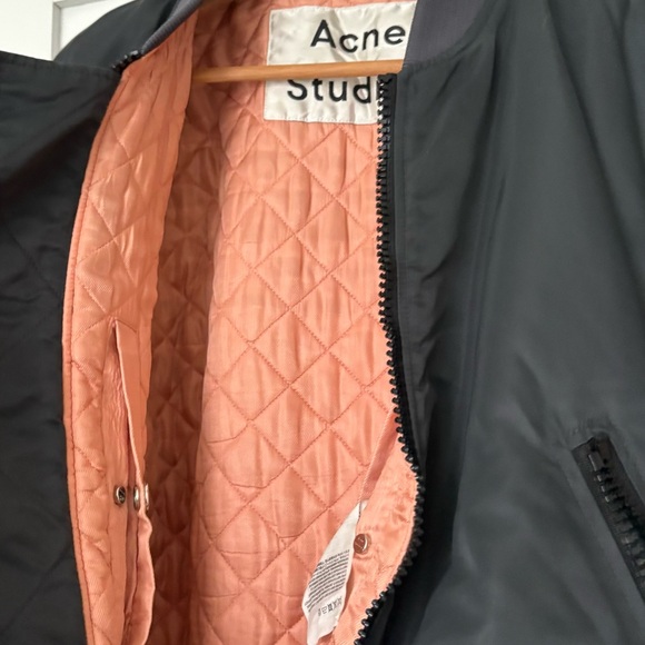 ACNE STUDIOS Clea Puffer Bomber PAW17 Women's Jacket Black Pink Quilted Sz 42 XL - Picture 4 of 8